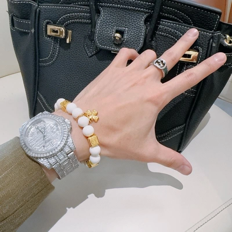 Sporty Gucci Bracelets 246069