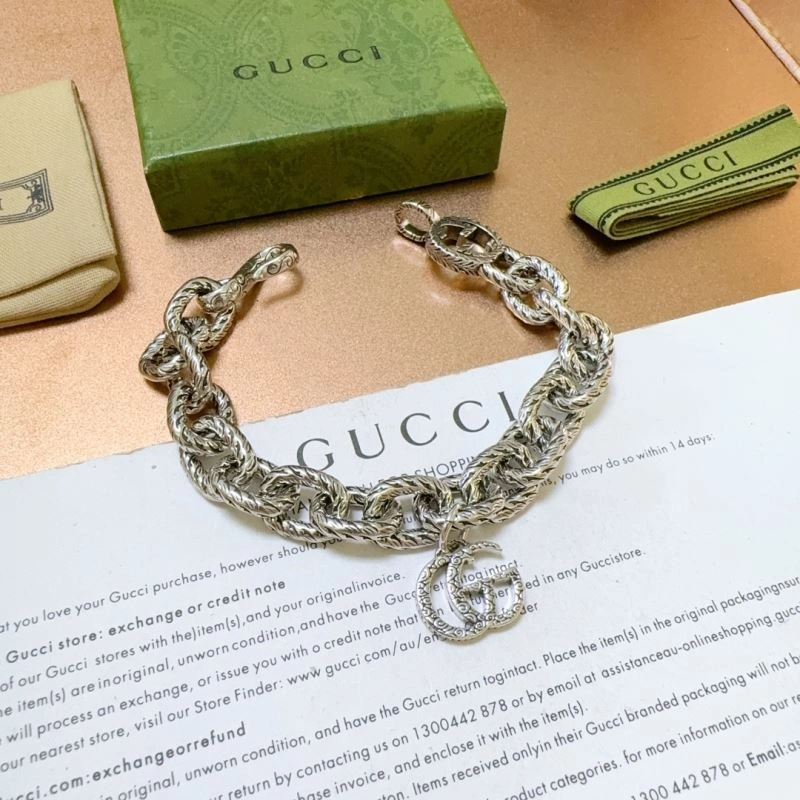 Resilient Gucci Bracelets 246034