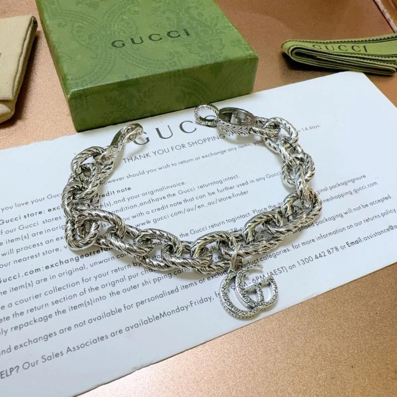 Resilient Gucci Bracelets 246034
