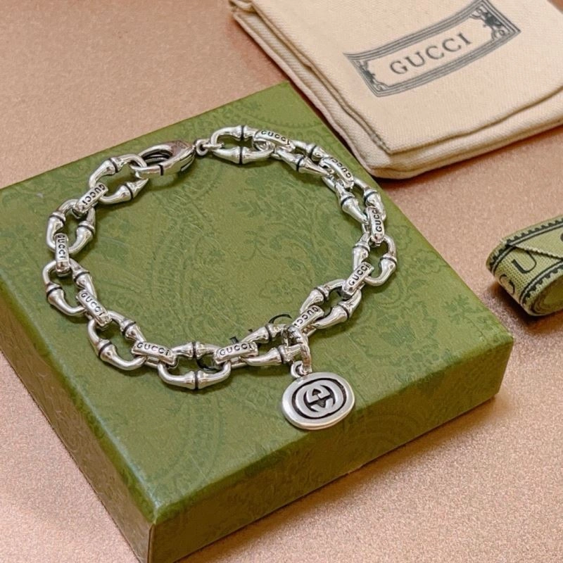 Trendsetting Gucci Bracelets 245888