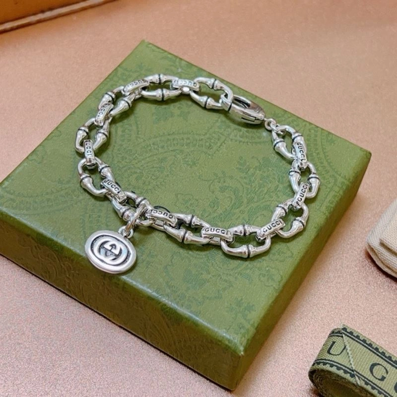 Trendsetting Gucci Bracelets 245888