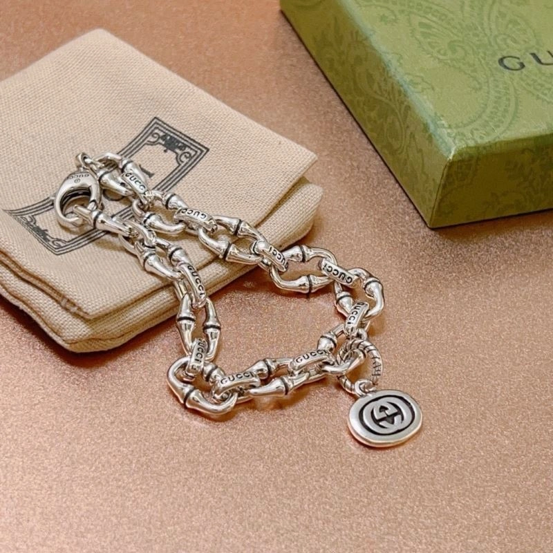 Trendsetting Gucci Bracelets 245888