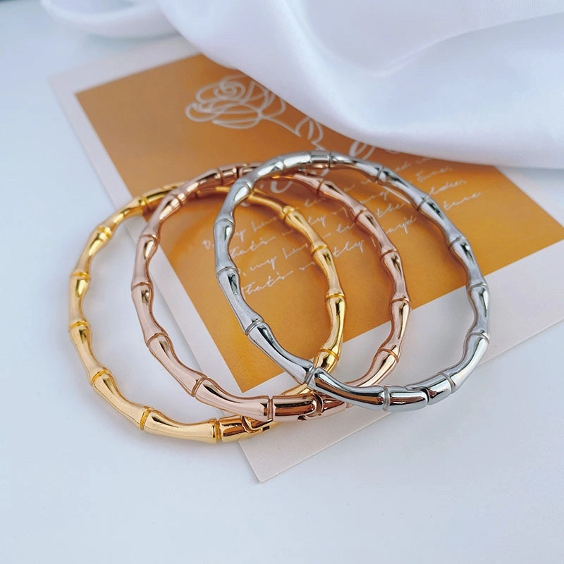 WeatherProof Gucci Bracelets 245865