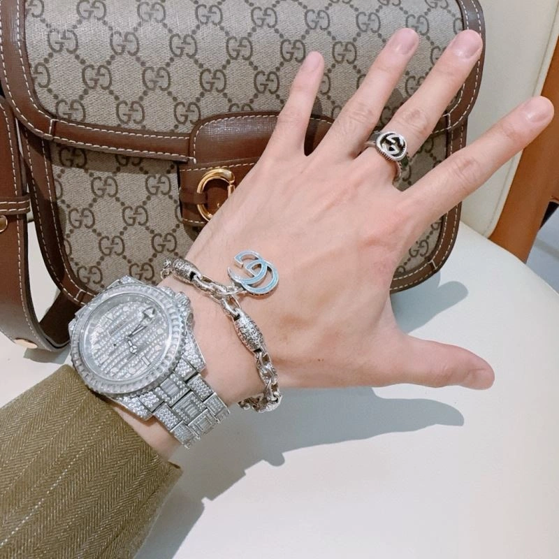Comfortable Gucci Bracelets 245844