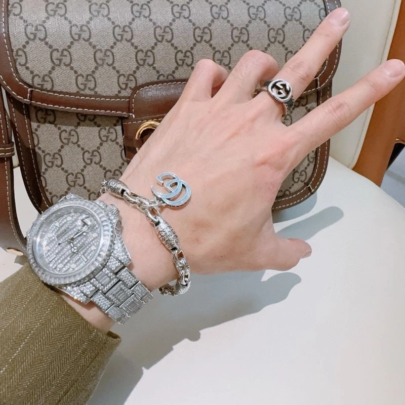 Comfortable Gucci Bracelets 245844