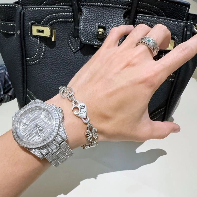 Flexible Gucci Bracelets 246730