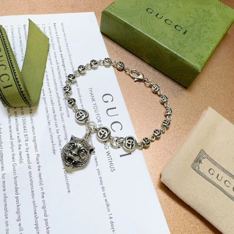 Stylish Gucci Bracelets 246724