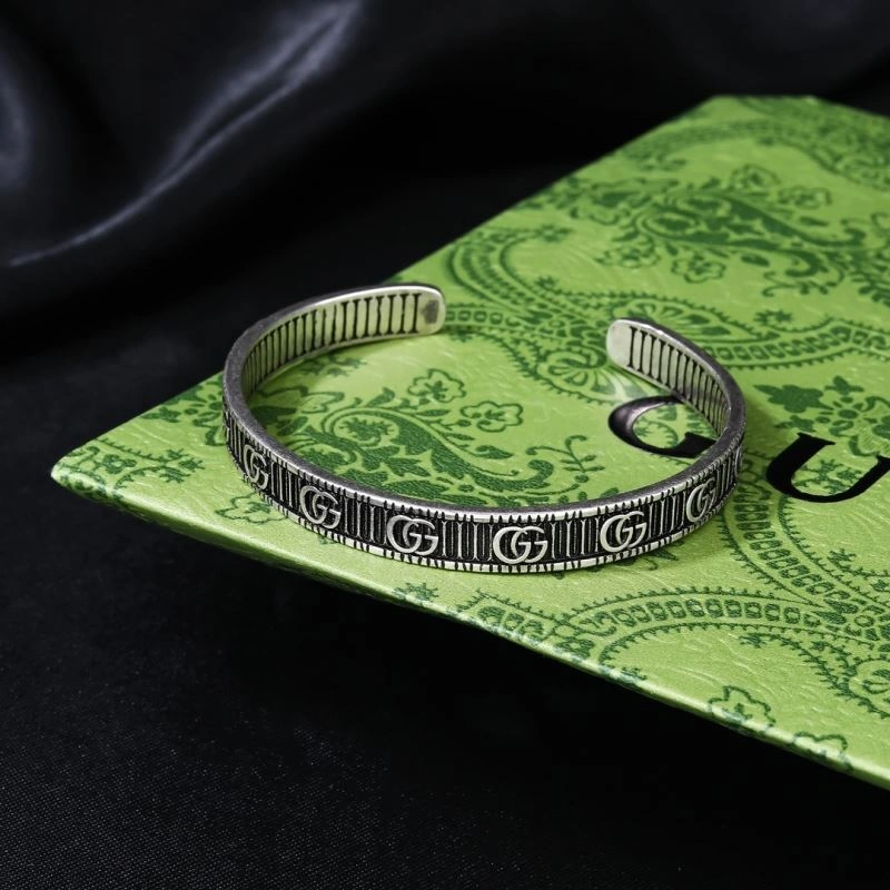 ModernLook Gucci Bracelets 246706