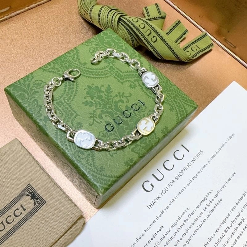 Gucci Bracelets Versatile 246697