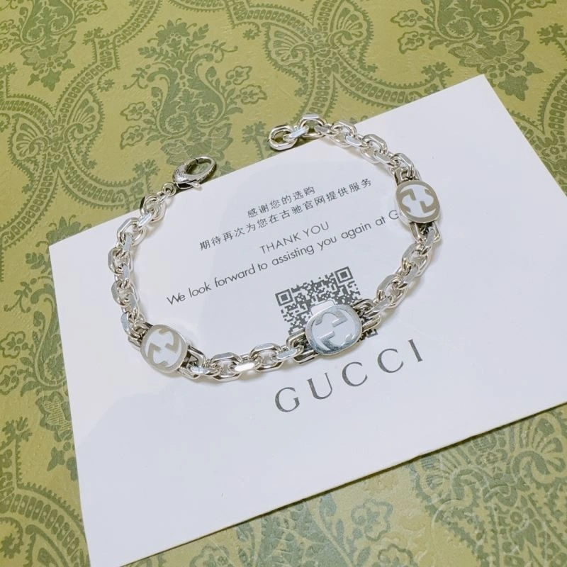 Gucci Bracelets Versatile 246697