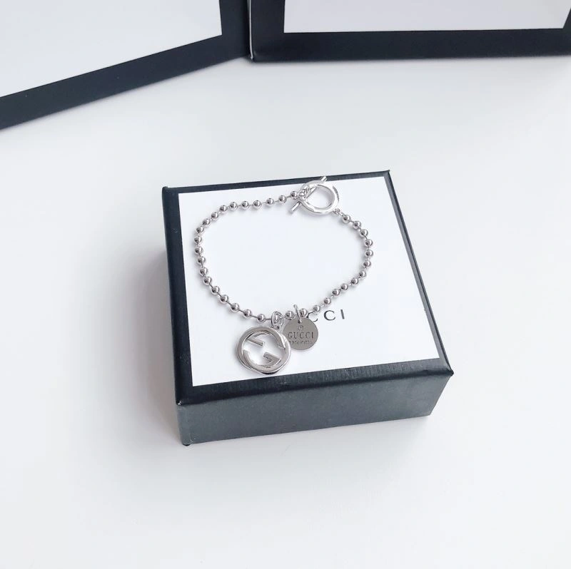 Chic Gucci Bracelets 246678