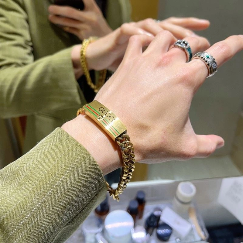 Breathable Gucci Bracelets 246370