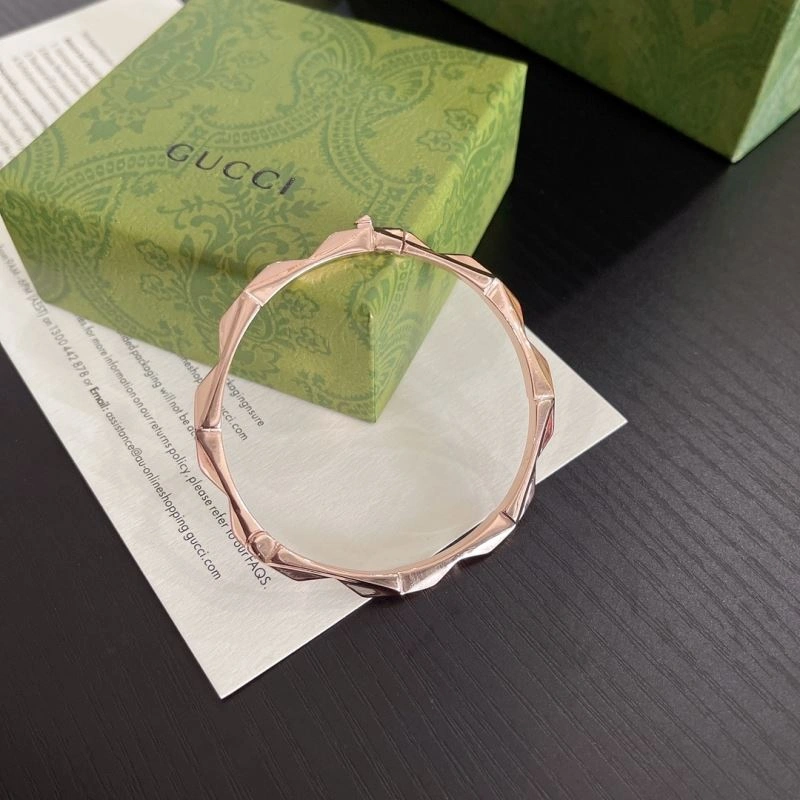 Gucci Bracelets Attractive 246348