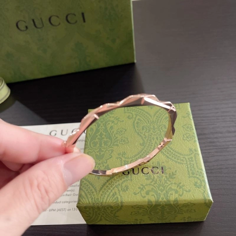 Gucci Bracelets Attractive 246348