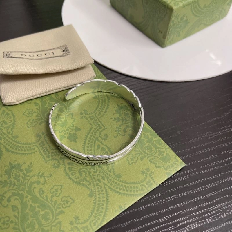 Sustainable Gucci Bracelets 246354