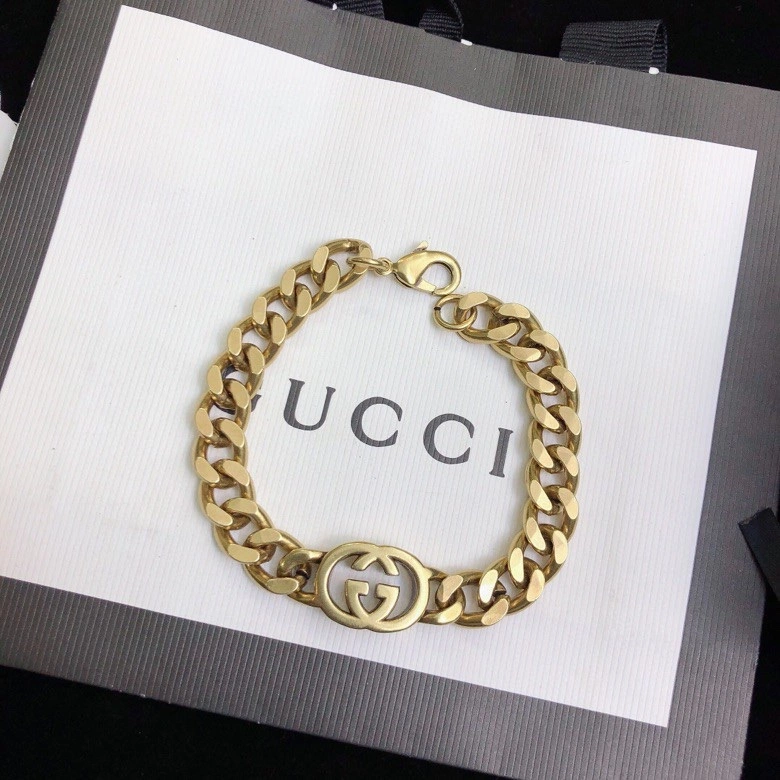 Comfortable Gucci Bracelets 246341