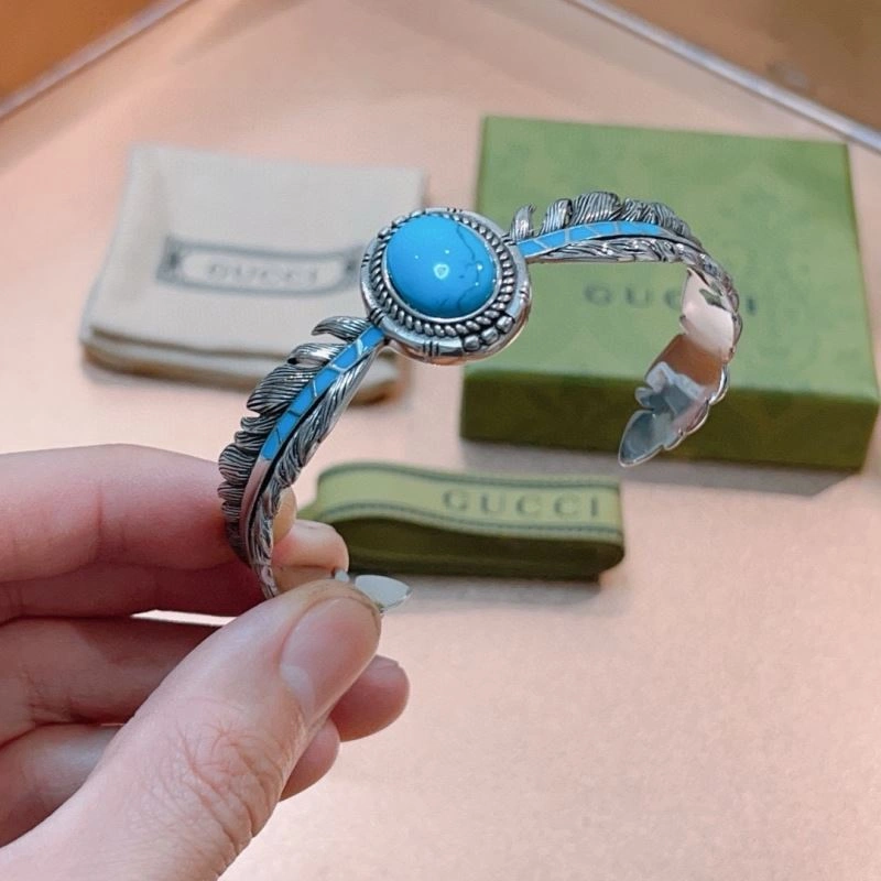 Lightweight Gucci Bracelets 246327