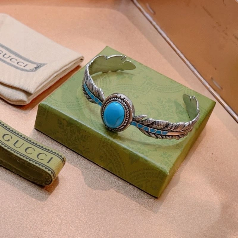 Lightweight Gucci Bracelets 246327