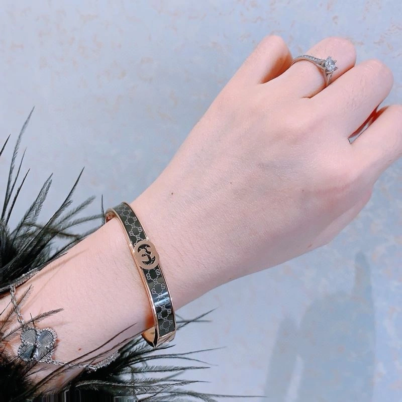 FastDry Gucci Bracelets 246326
