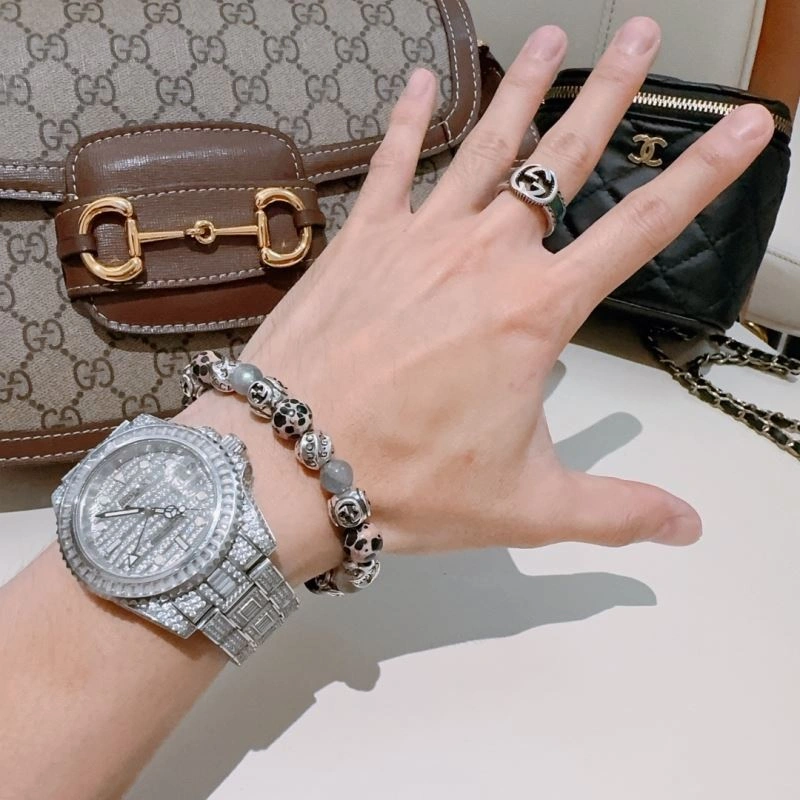 Elegant Gucci Bracelets 246296