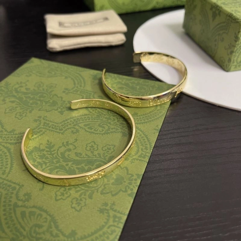FashionForward Gucci Bracelets 246308