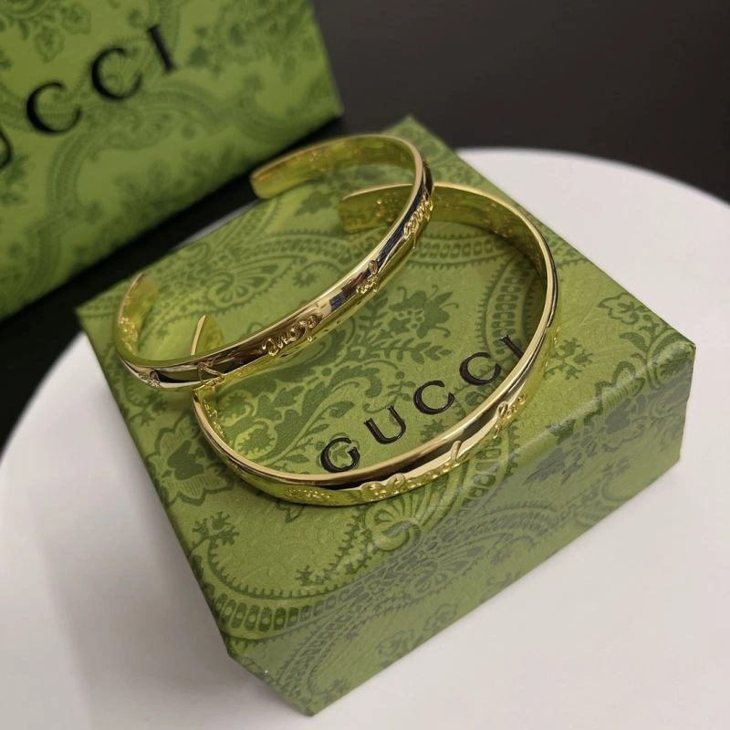 FashionForward Gucci Bracelets 246308