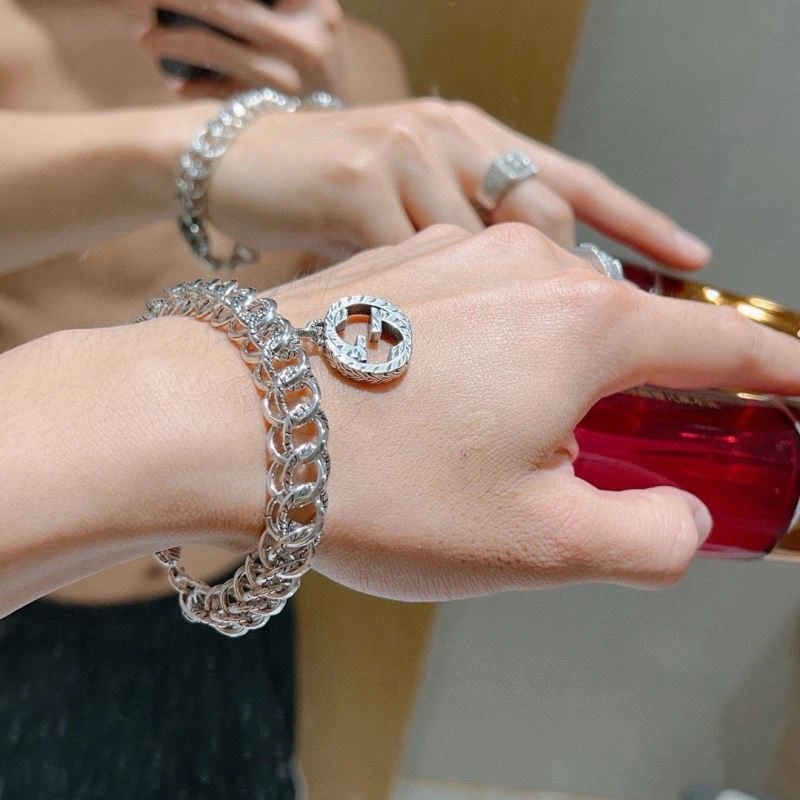 Durable Gucci Bracelets 246304