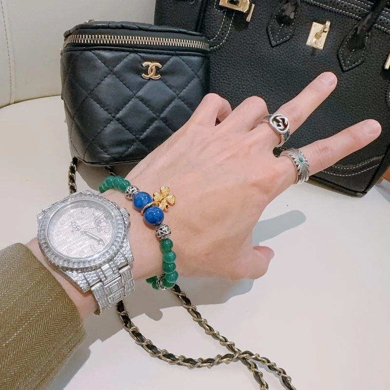 Sporty Gucci Bracelets 246282