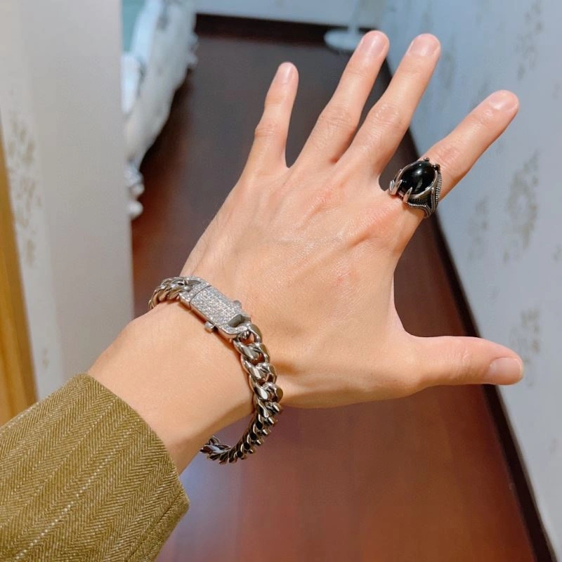 Gucci Bracelets FashionForward 246274