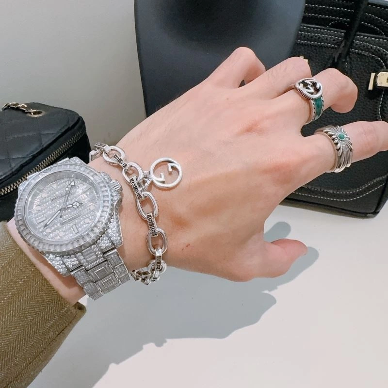 Unisex Gucci Bracelets 246256