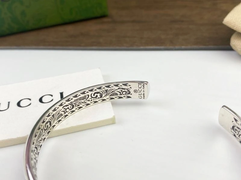 GoodFit Gucci Bracelets 245742