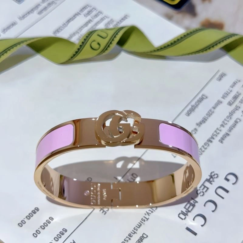 MoistureWicking Gucci Bracelets 245740
