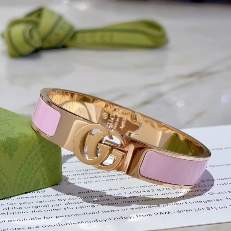 MoistureWicking Gucci Bracelets 245740