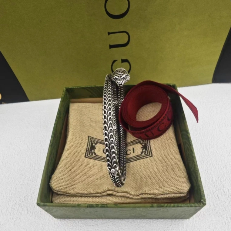 Gucci Bracelets Neat 245739