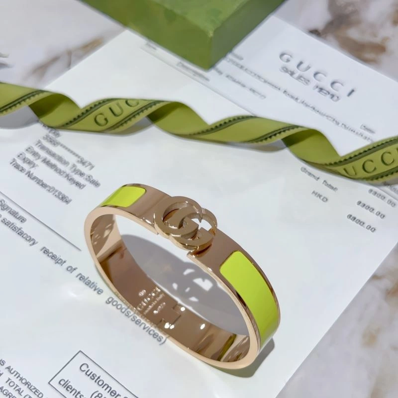Breathable Gucci Bracelets 245721