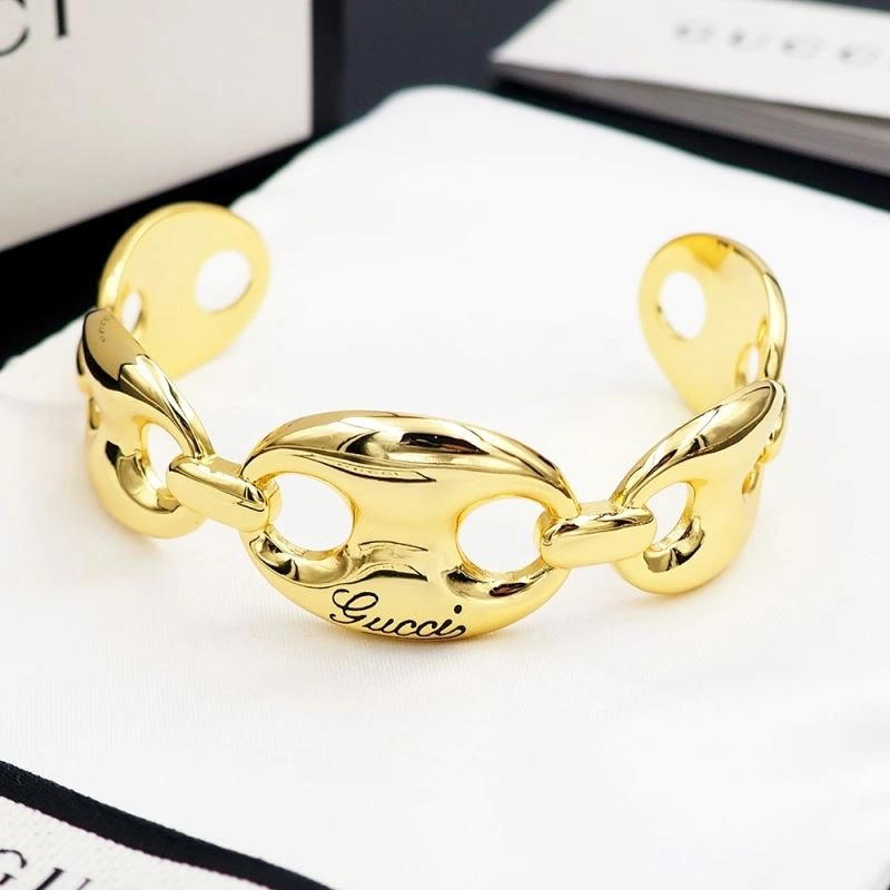 ComfortFit Gucci Bracelets 245722