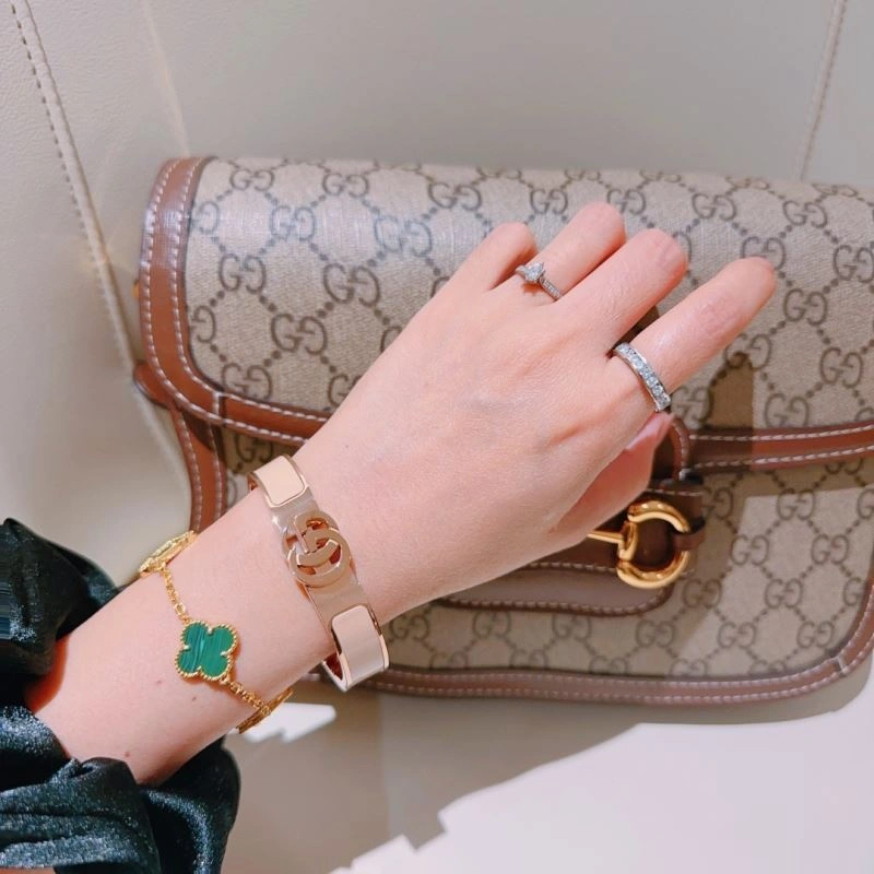 WellDesigned Gucci Bracelets 245715