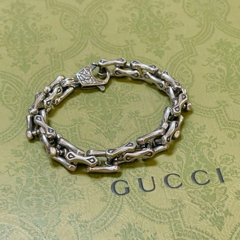 Resilient Gucci Bracelets 245704