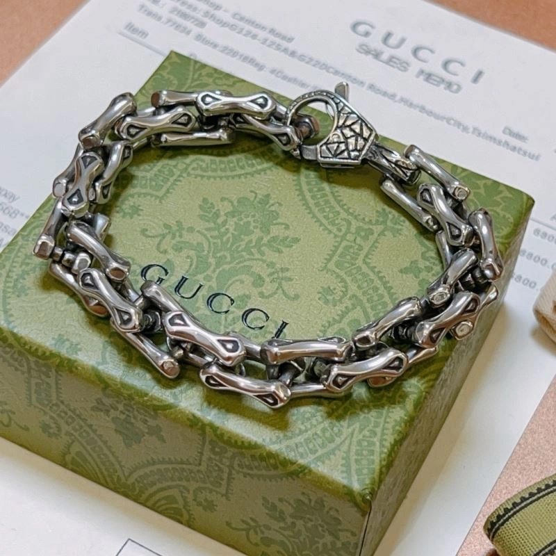 Resilient Gucci Bracelets 245704