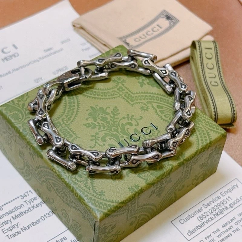 Resilient Gucci Bracelets 245704