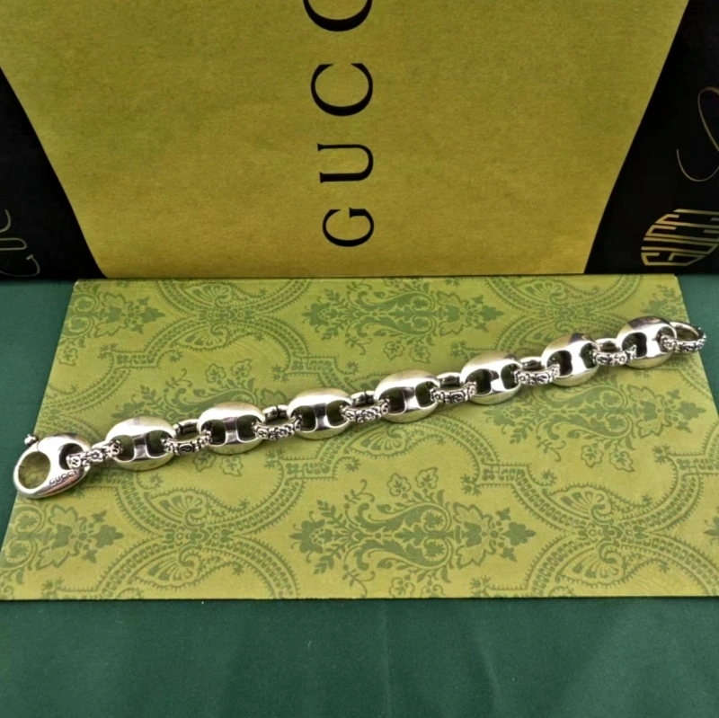 Popular Gucci Bracelets 245679