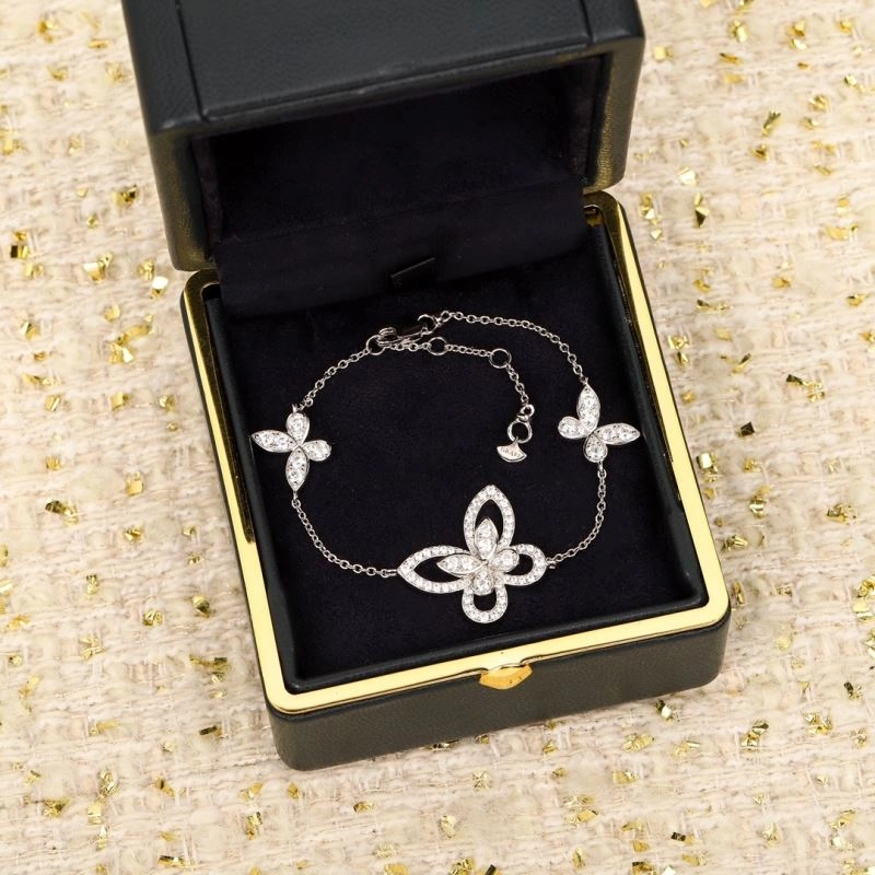 Gucci Bracelets Stylish 245512