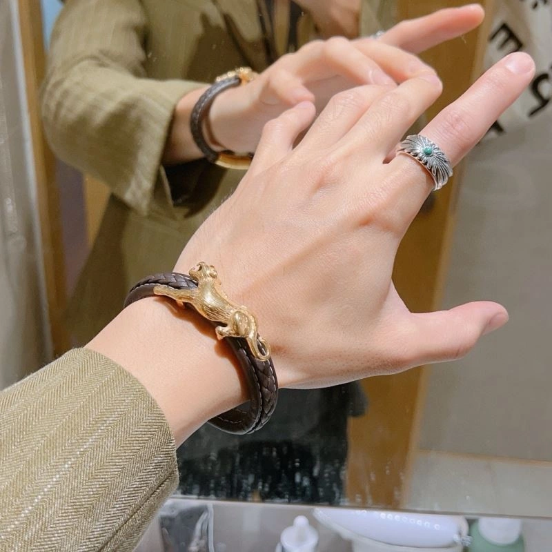 Bold Gucci Bracelets 245510