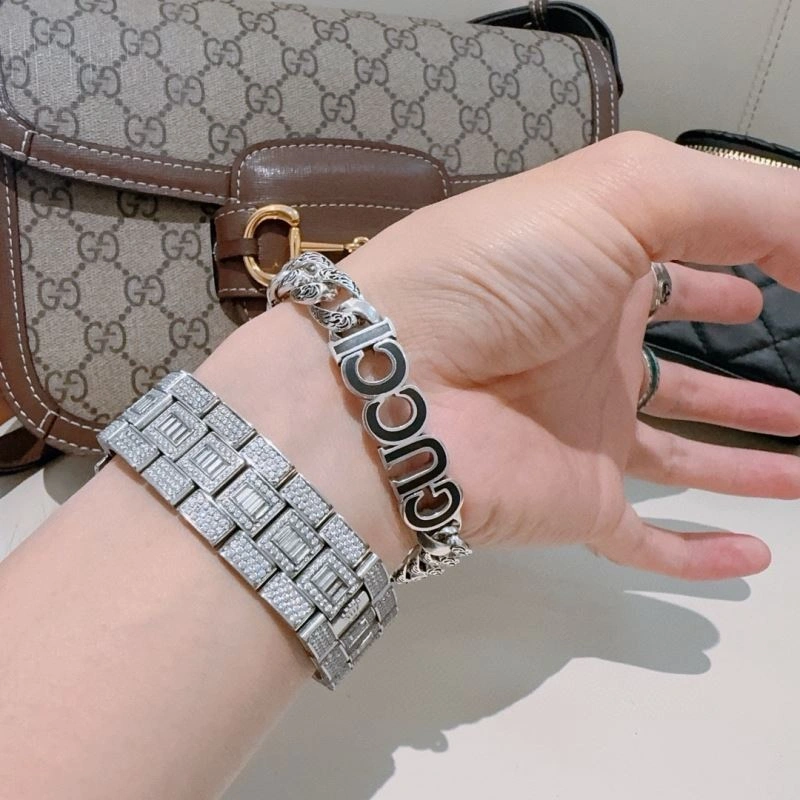 ModernLook Gucci Bracelets 245504