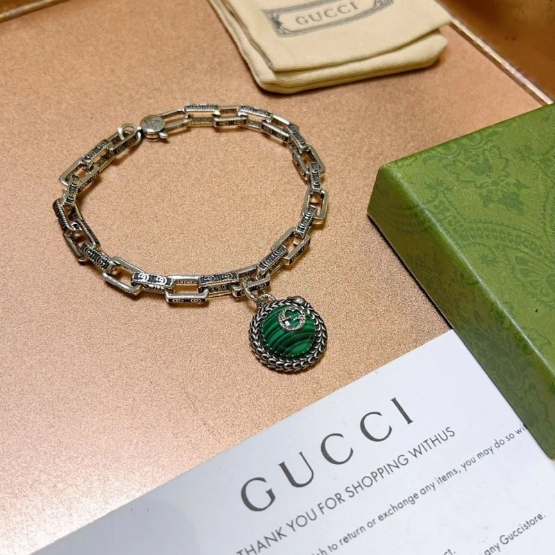 Gucci Bracelets UrbanChic 245475
