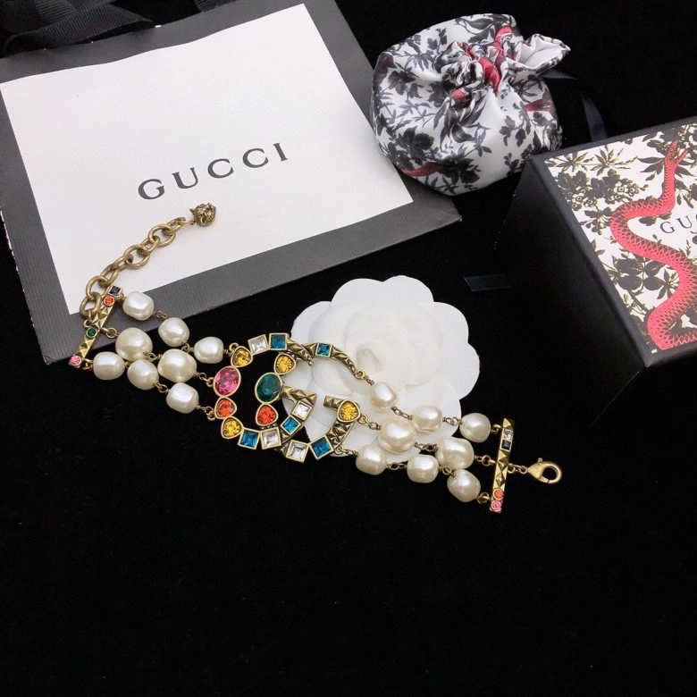 Snug Gucci Bracelets 245474