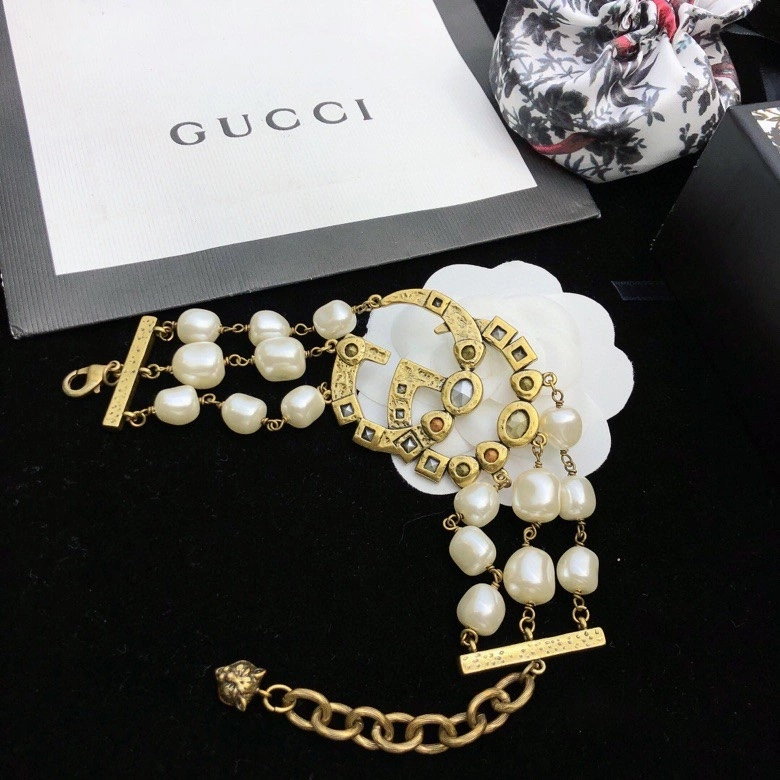 Snug Gucci Bracelets 245474