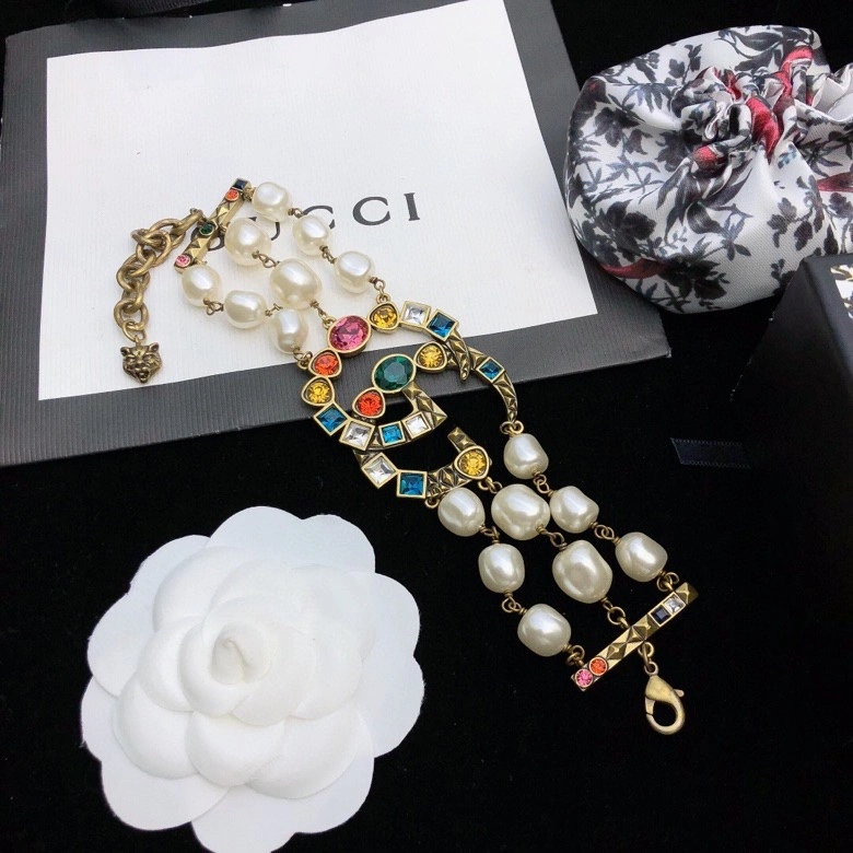 Snug Gucci Bracelets 245474