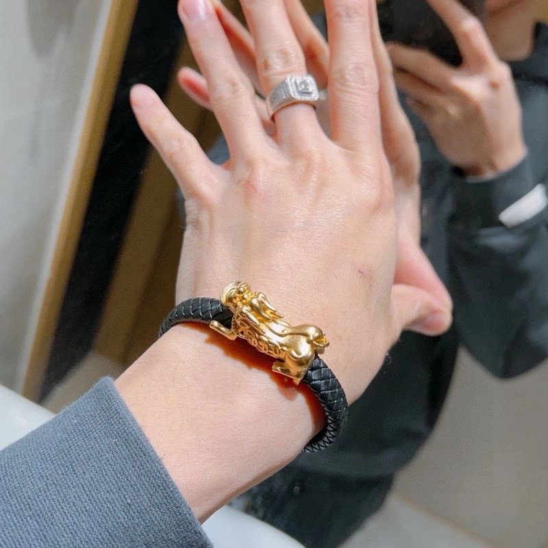 Gucci Bracelets Premium 245493