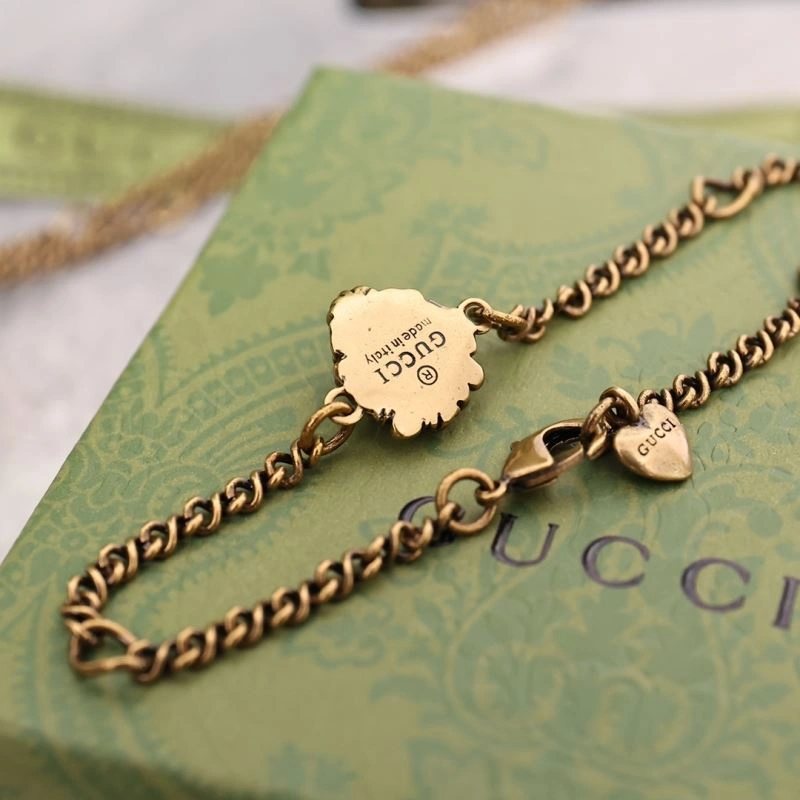 Gucci Bracelets Versatile 245478